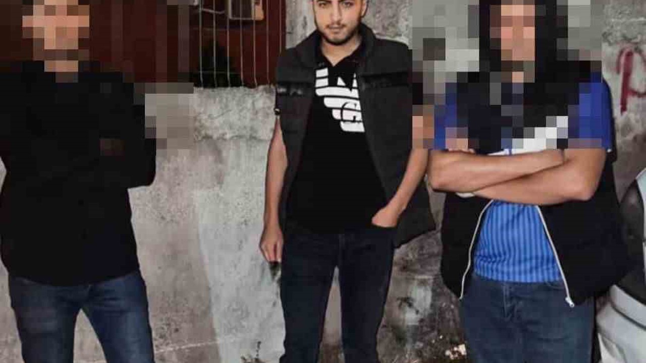 Esenyurt’ta silahlı saldırı: 1 ölü, 3 yaralı
