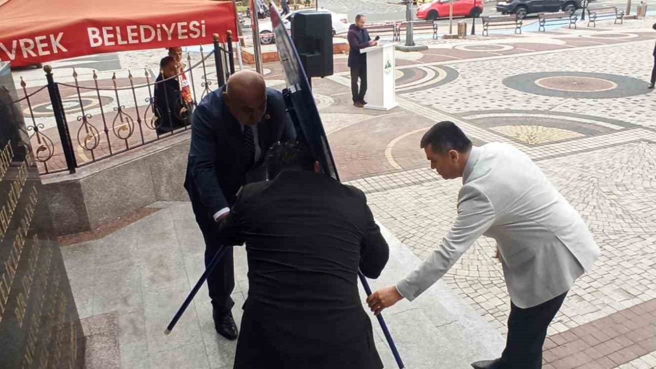 Devrek’te "Muhtarlar Günü"  düzenlenen törenle kutlandı
