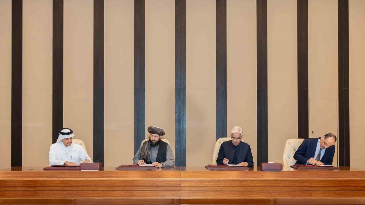 Pakistan ile Afganistan, Türkiye’nin arabuluculuğunda "kalıcı ateşkes" konusunda anlaştı
