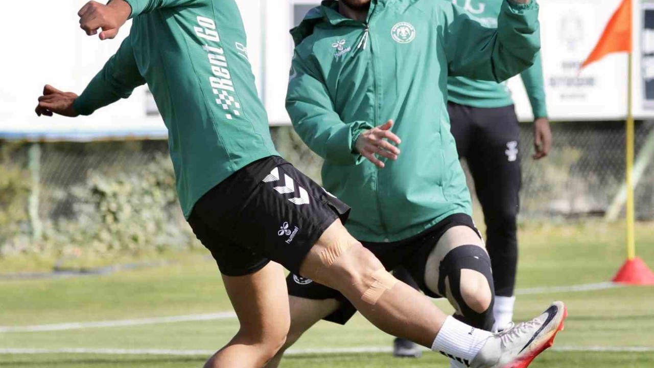 Konyaspor, Beşiktaş maçı hazırlıklarına başladı
