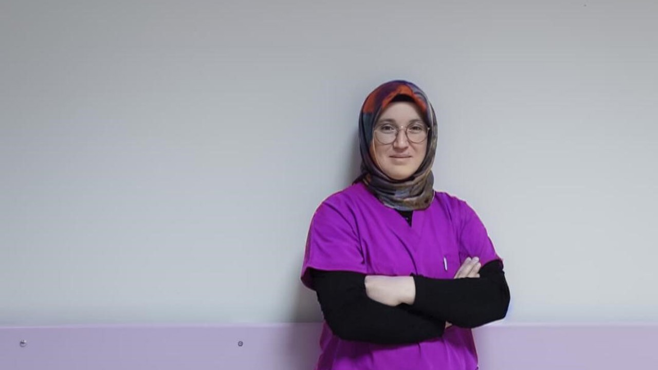 Dr. Selveroğlu, "Menopoz bir hastalık değil, kadın yaşamının doğal bir evresidir"
