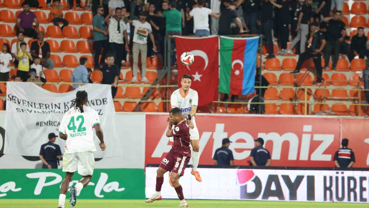 Trendyol Süper Lig: Alanyaspor: 1 - Göztepe: 0 (Maç sonucu)

