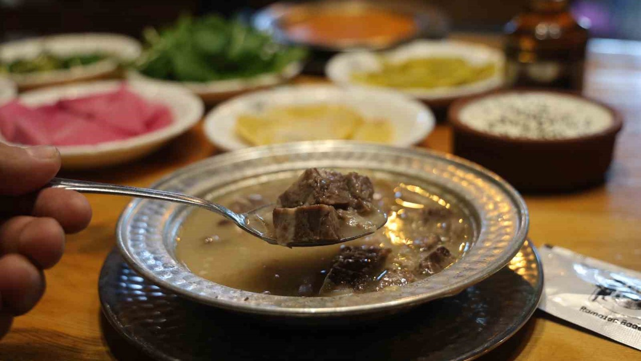 Çocukların dahi tükettiği kış çorbaları: "Kelle ve arabaşı"
