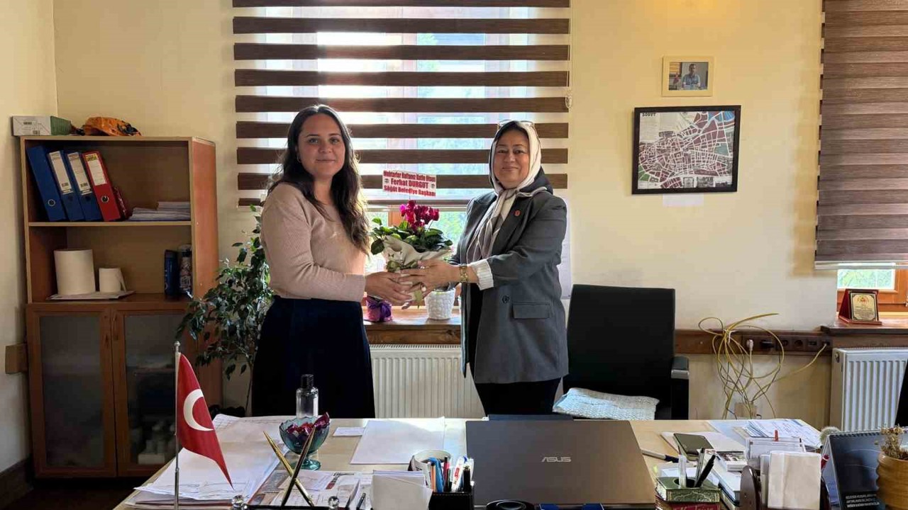 Bilecik’in ilçelerinde muhtarlar unutulmadı
