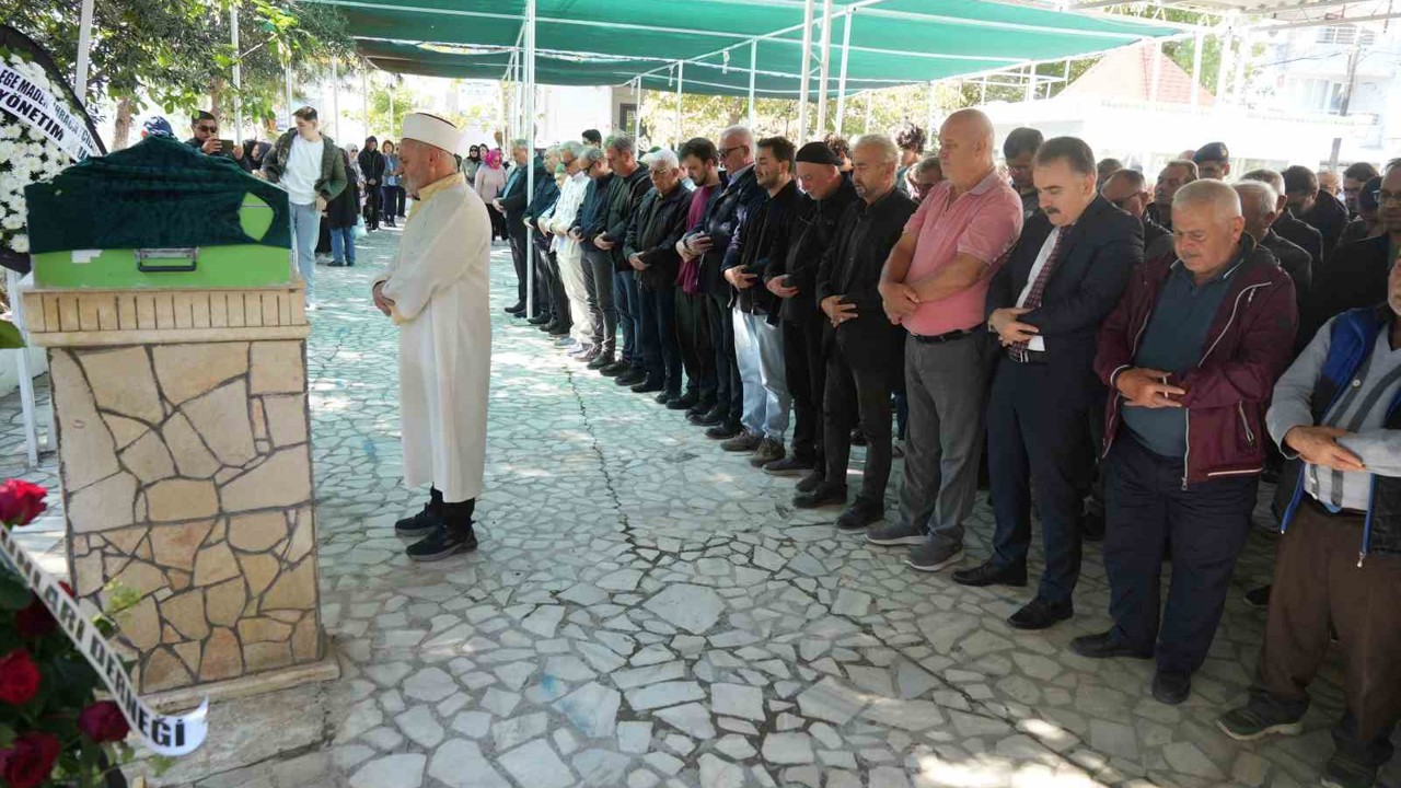Edremit’te cani saldırganın vurduğu genç mühendis son yolculuğuna uğurlandı
