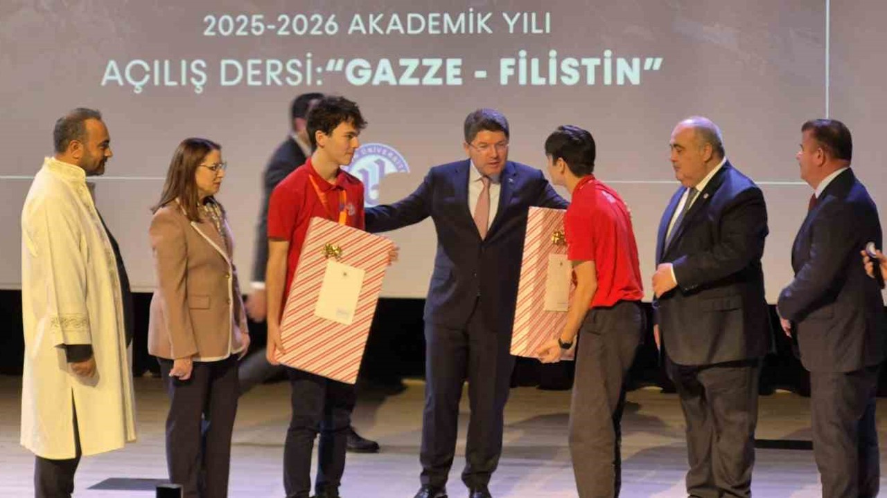 Adalet Bakanı Tunç’tan üniversite öğrencilerine: "Gazze" dersi
