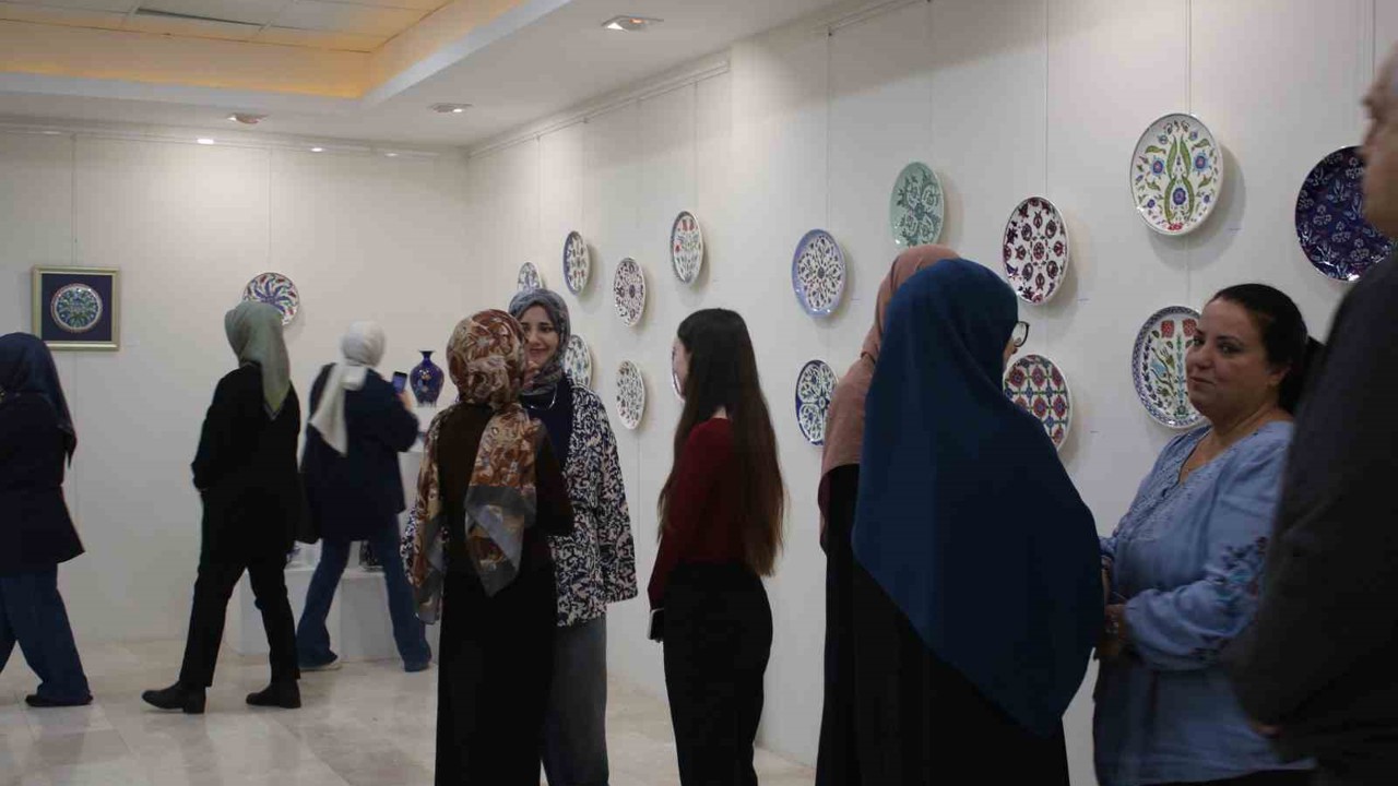 Çini Sanatı SAÜ’de sergilendi
