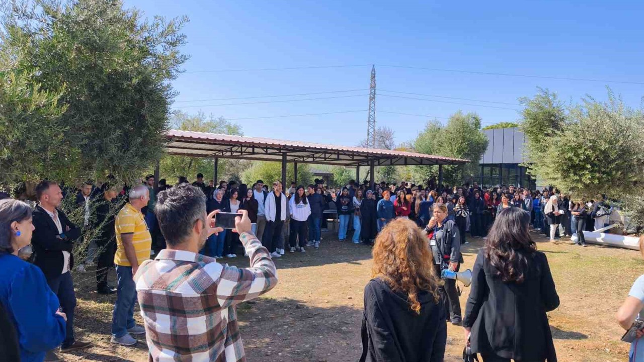 ADÜ’de deprem tatbikatı
