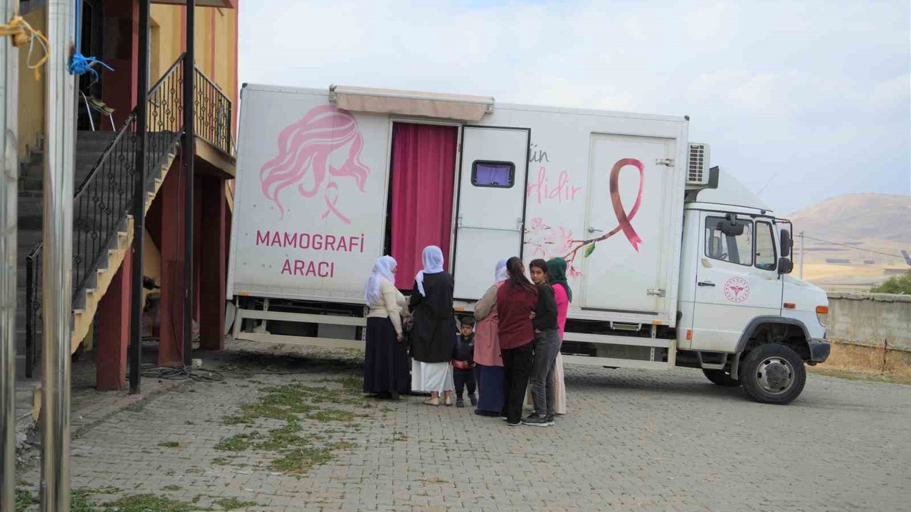 Muş’ta taramaya katılan her 25 kadından birinde rahim ağzı, her 39 kadından birinde meme kanseri çıktı
