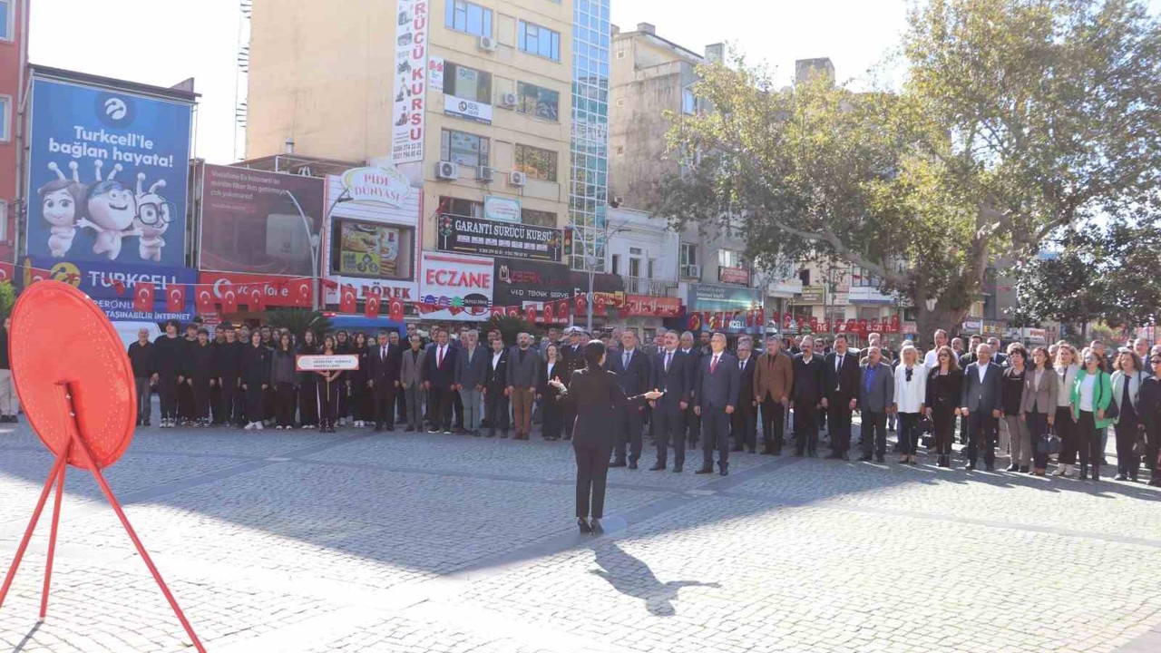 19 Ekim Muhtarlar Günü Edremit’te coşkuyla kutlandı
