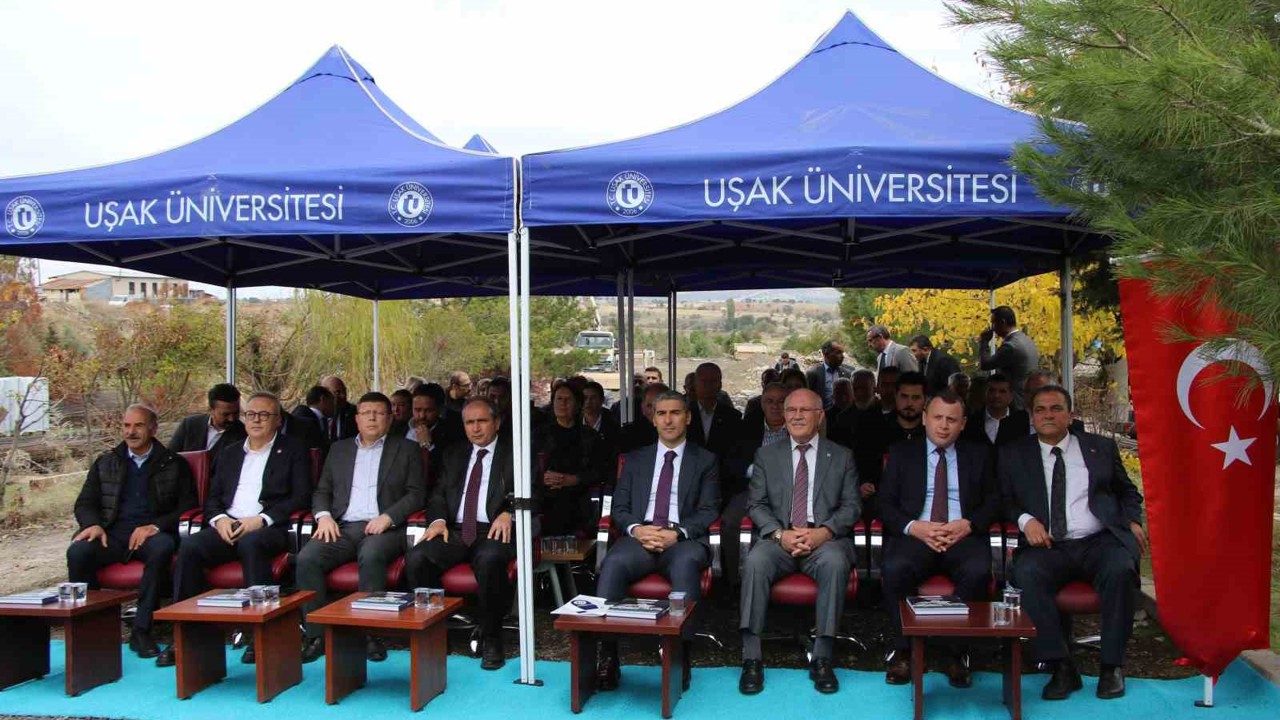 Uşak Üniversitesi Eşme MYO’nun yeni binasının temeli atıldı
