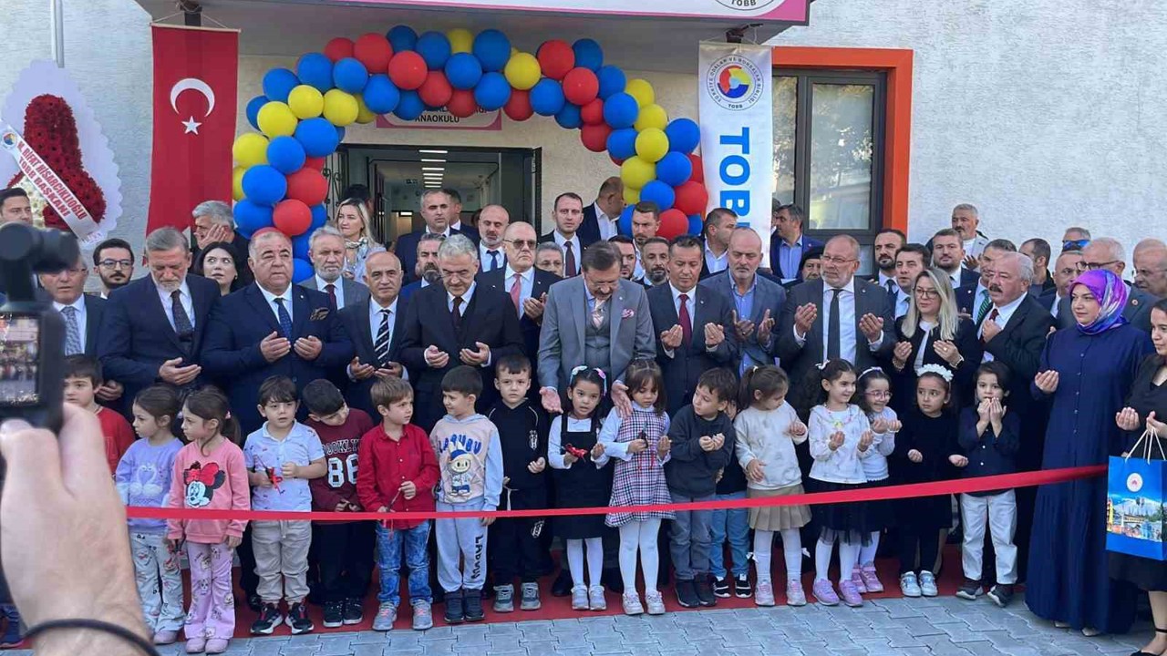 Rıfat Hisarcıklıoğlu Gemlik’te TOBB Anaokulu açılışına katıldı
