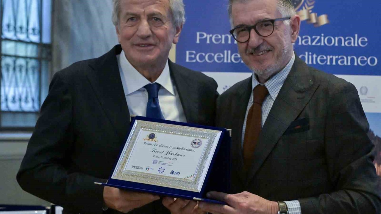 Kenan Yıldız, Servet Yardımcı ve Jose Mourinho’ya İtalya’dan ödül
