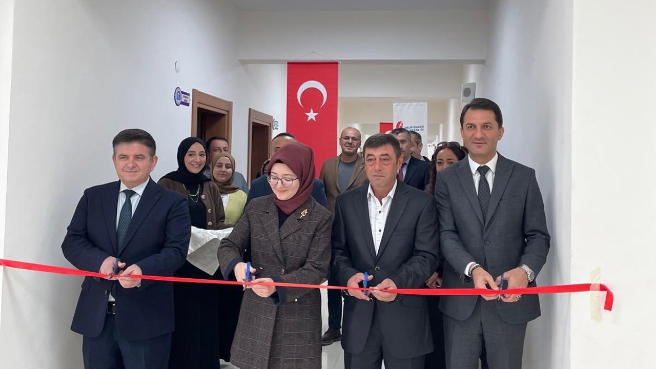 Afyonkarahisar’da yeni bir vergi dairesi açıldı
