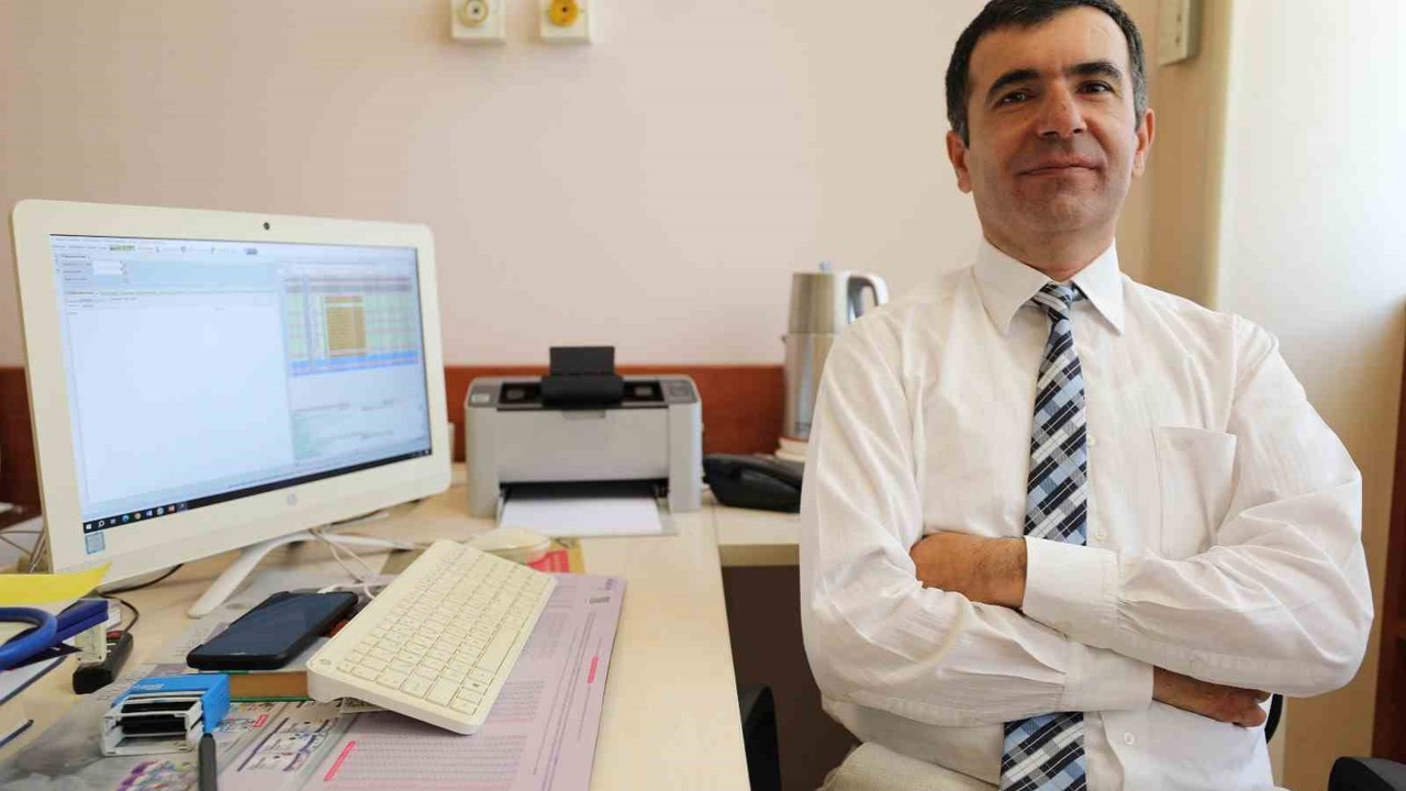 Doç. Dr. Özdemir, topuk kanı önemine değindi
