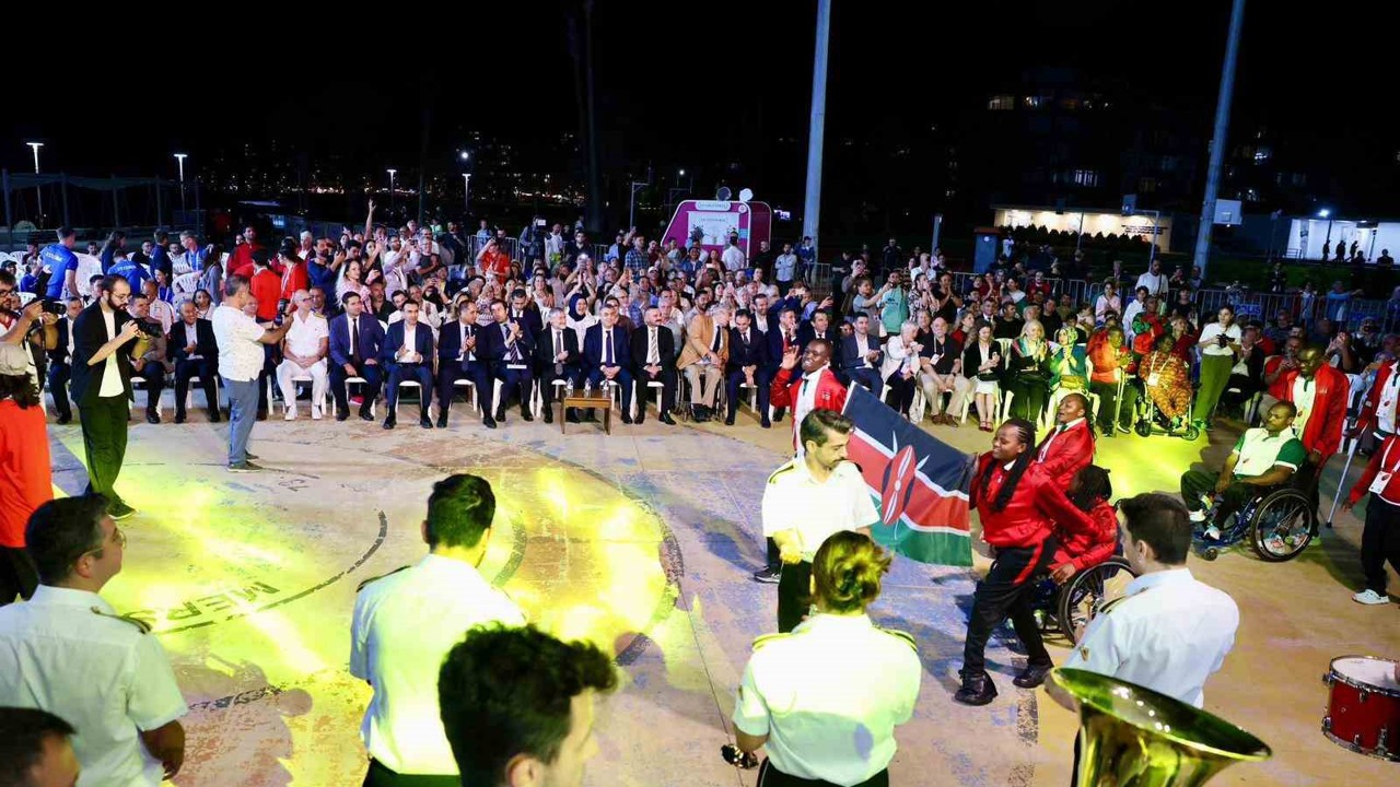 Dünya Bedensel Engelliler Plaj Oyunları’nın açılış töreni yapıldı
