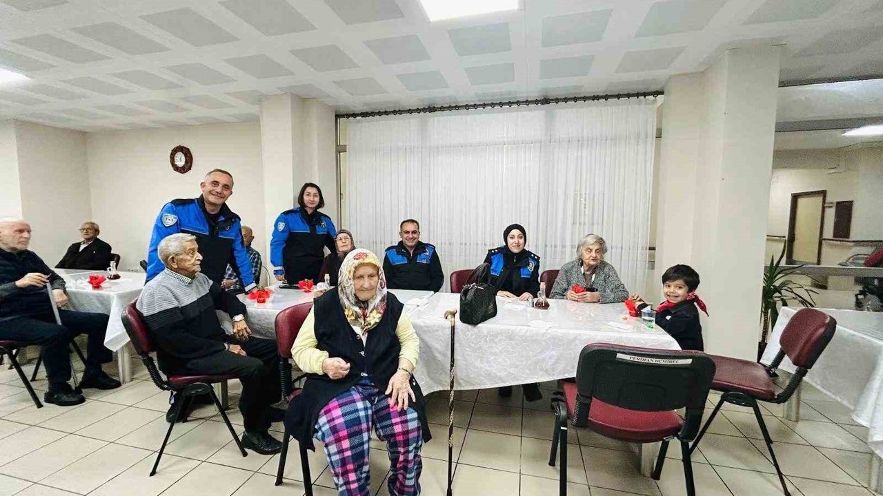 Zonguldak’ta huzurevinde "dolandırıcılık" farkındalığı
