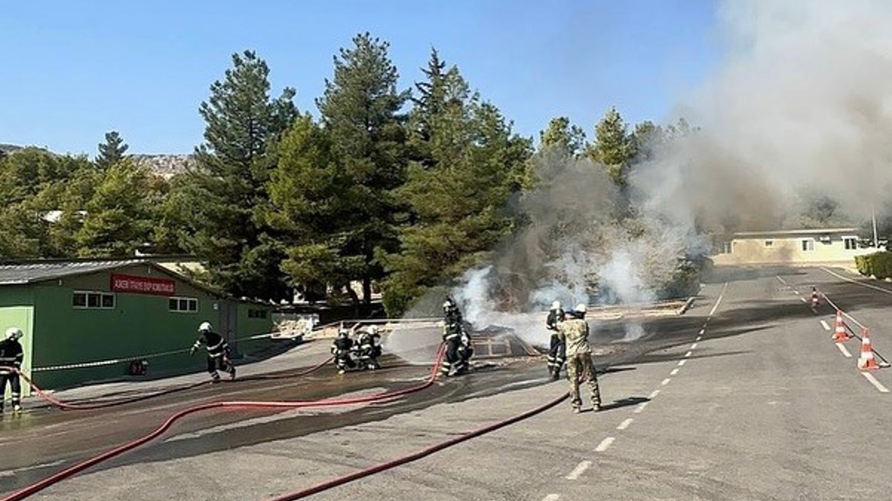 Şırnak’ta askeri personele yangın eğitimi
