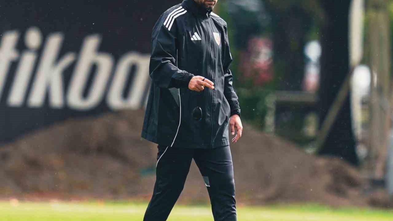 Djalovic mağlubiyetle başladı
