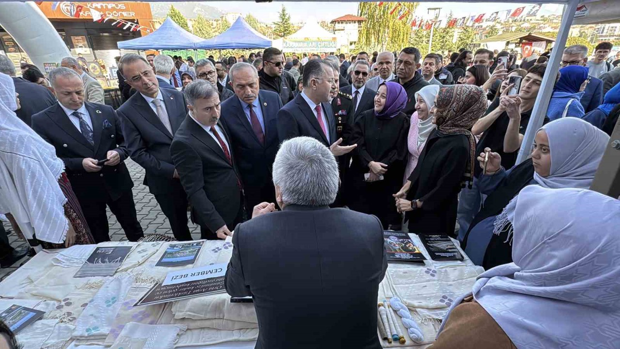 KBÜ’de 81 ilin kültürlerini tanıtan 2. KBÜFEST başladı

