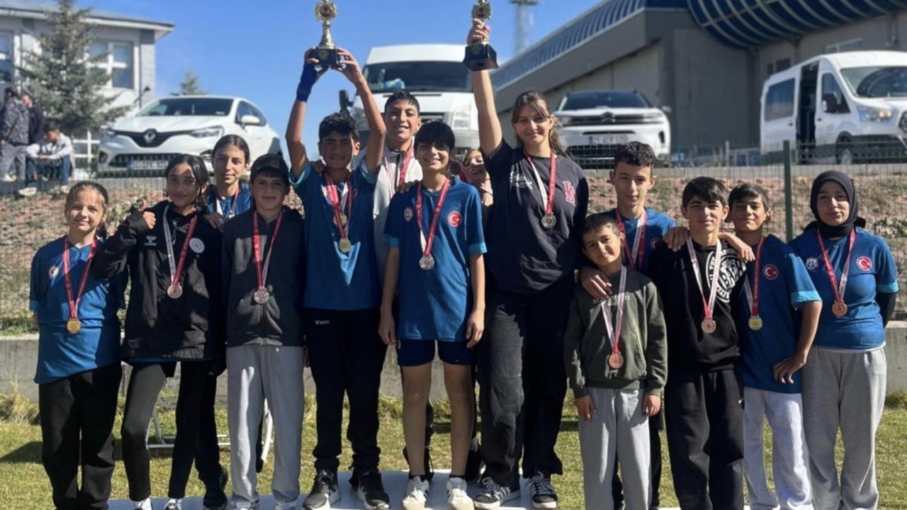 Okul sporlarına Aşkale ambargo koydu

