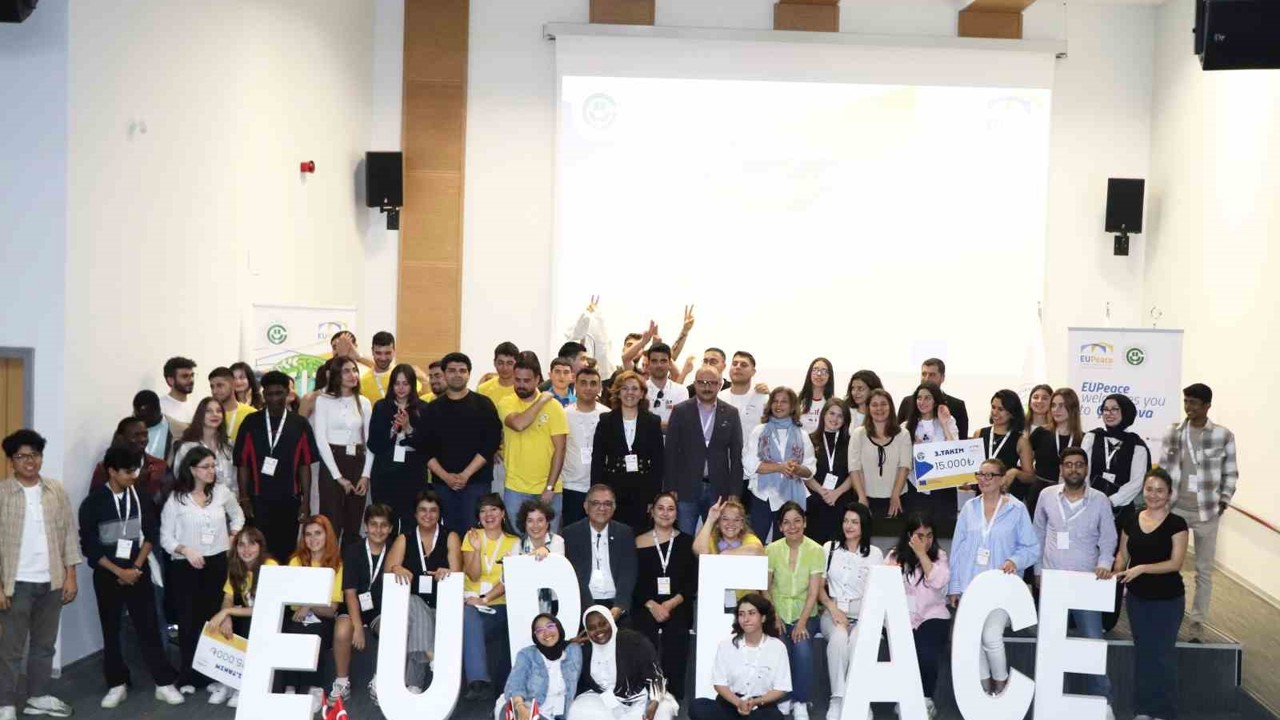’Peace4All Hackathon’ tamamlandı: Agrito ekibi birinci oldu
