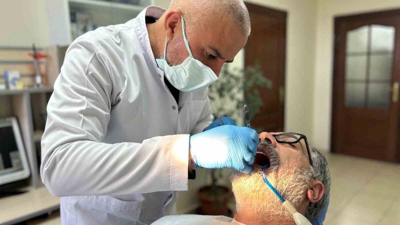 Vanlı diş hekimi filmleriyle uluslararası ödüller aldı
