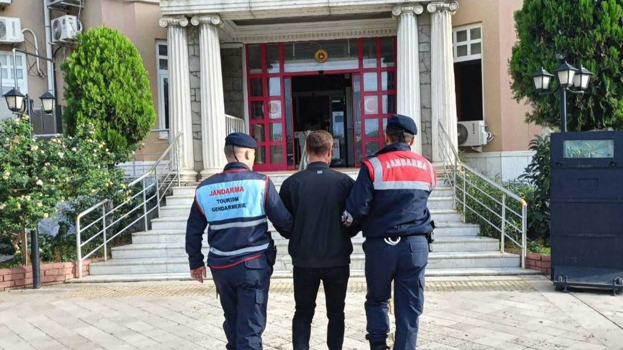 Uyuşturucu suçundan aranan şahıs Didim’de yakalandı
