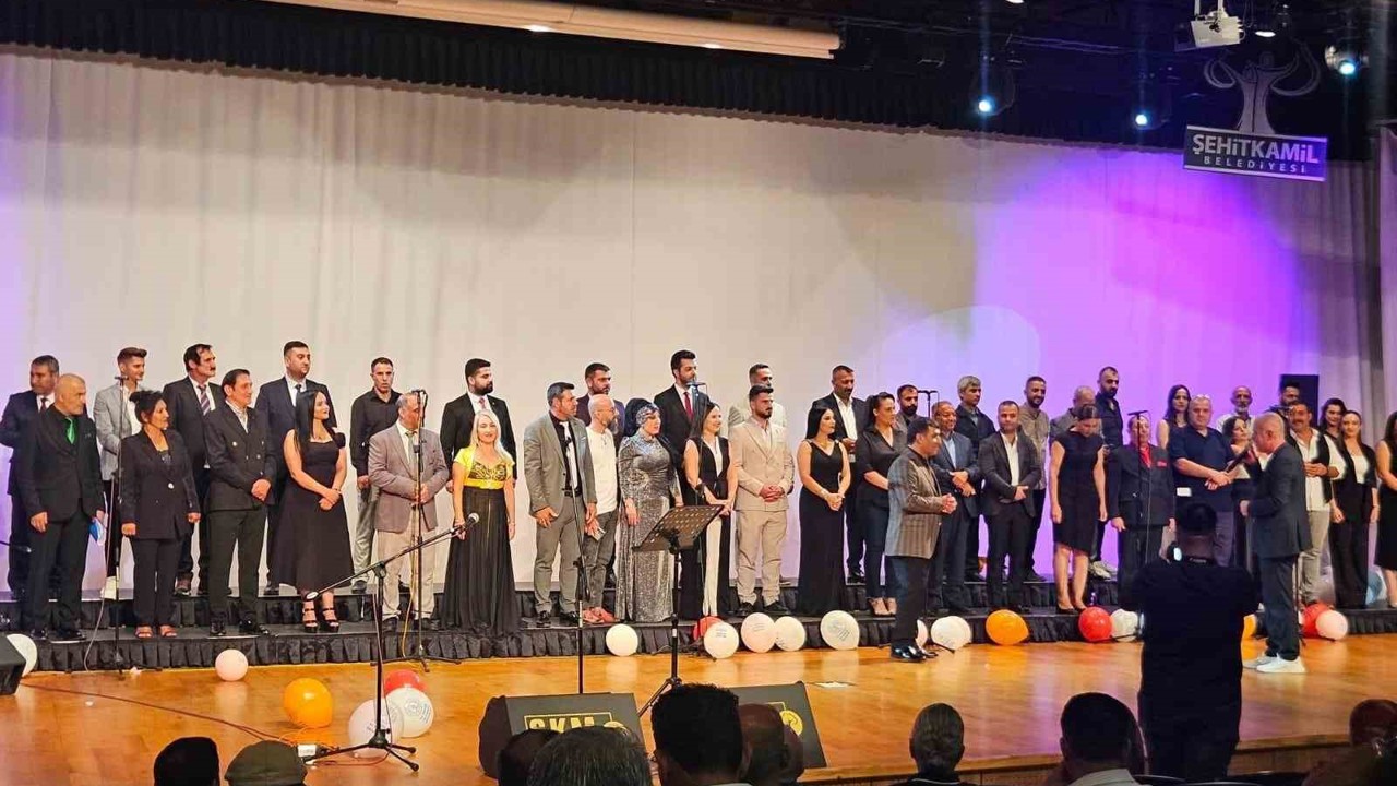 81 ilden 81 sanatçı, duygulandıran şarkı ile ’Terörsüz Türkiye’ sürecine destek verdi
