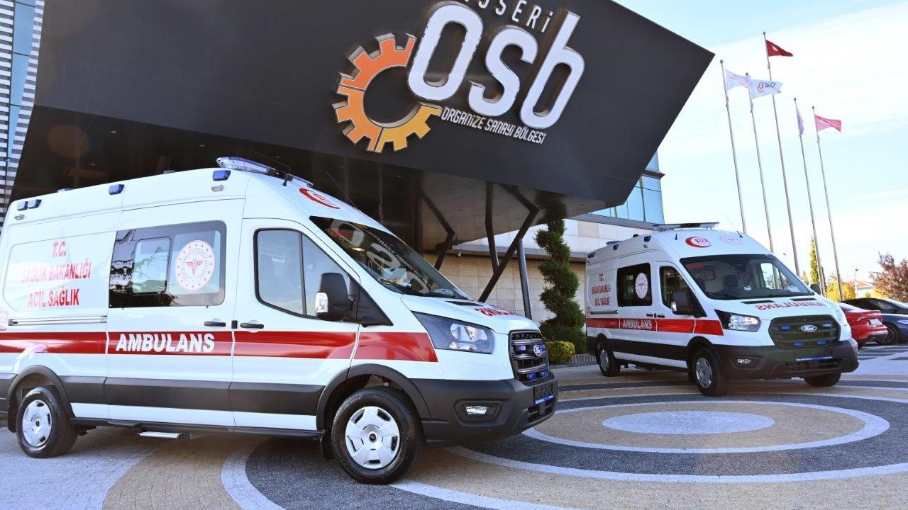 Kayseri OSB, Sağlık Müdürlüğü’ne tahsis edilmek üzere 2 ambulansı filosuna kattı
