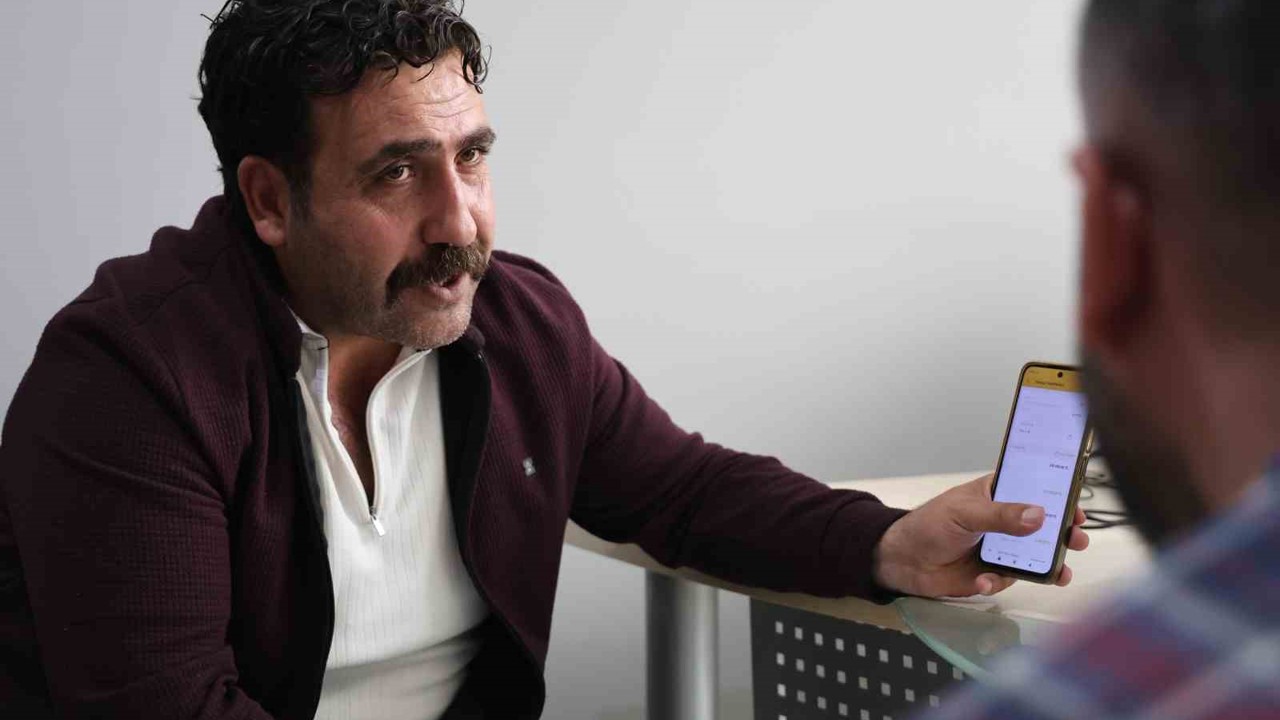 Doğum gününde banka sürpriz yaptı sandı: Yanlışlıkla gelen çeyrek milyon lirayı iade etti
