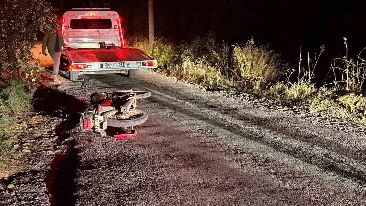 Gazipaşa’da devrilen motosikletin alkollü sürücüsü yaralandı
