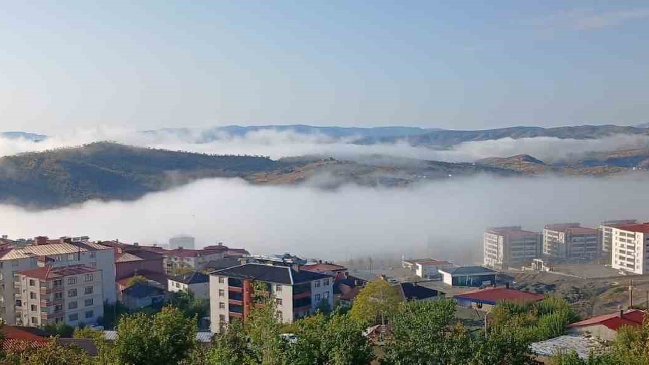 Kulp’ta sabah saatlerinde sis etkili oldu
