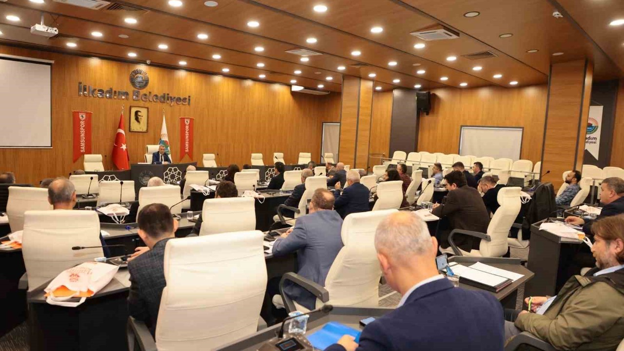 Başkan Kurnaz: "Ekip ruhu ile güçlü İlkadım"
