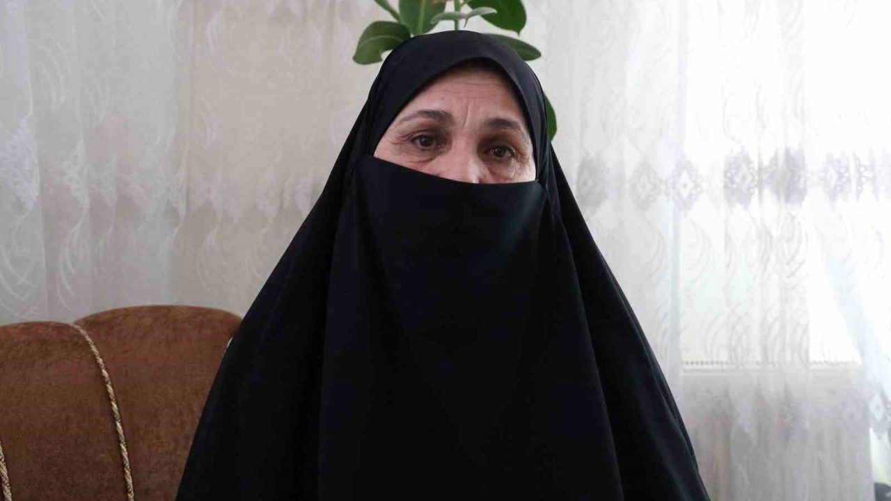 Diyarbakır’da bebeği öldü denilip cenazesi gösterilmeyen anne 33 yıldır evladının hasretiyle yaşıyor
