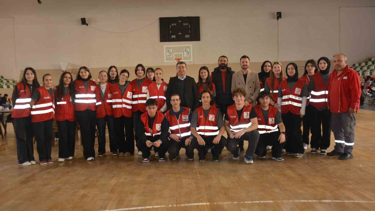 Ordu’da öğrencilerin desteğiyle 209 ünite kan toplandı
