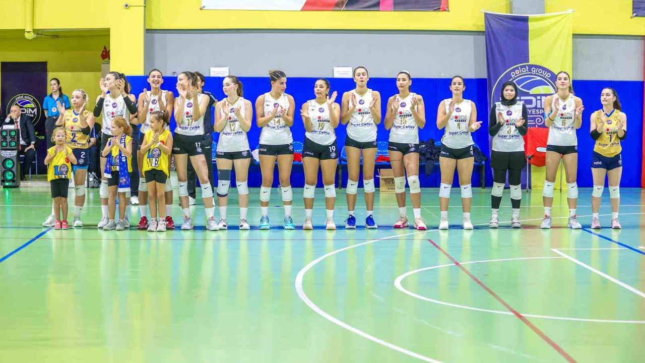 Didim Belediyespor Kadın Voleybol Takımı galibiyet serisini sürdürdü
