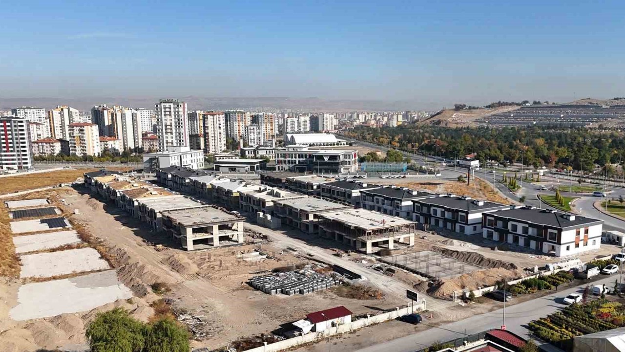 Melikgazi’nin şehircilikte yeni vizyonu yatay mimari projesi hızla tamamlanıyor
