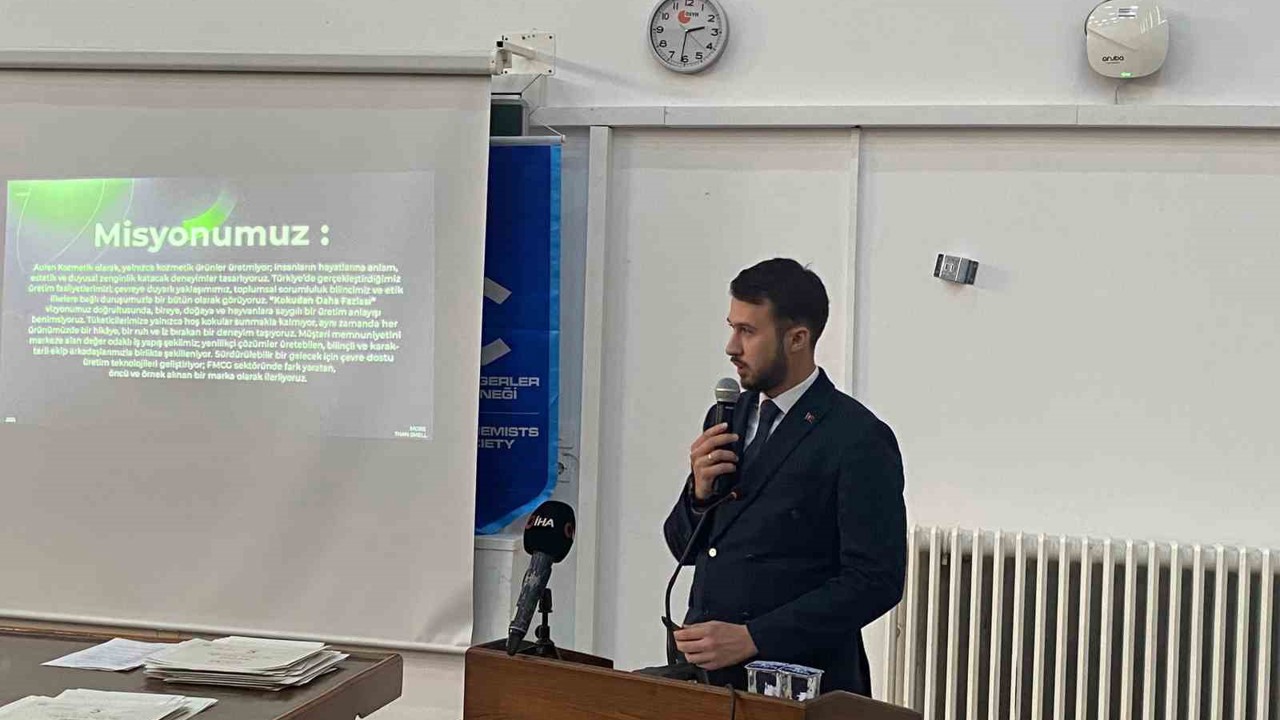 Ankara Üniversitesinde Kimya öğrencilerine ‘Beyaz Önlük Töreni’
