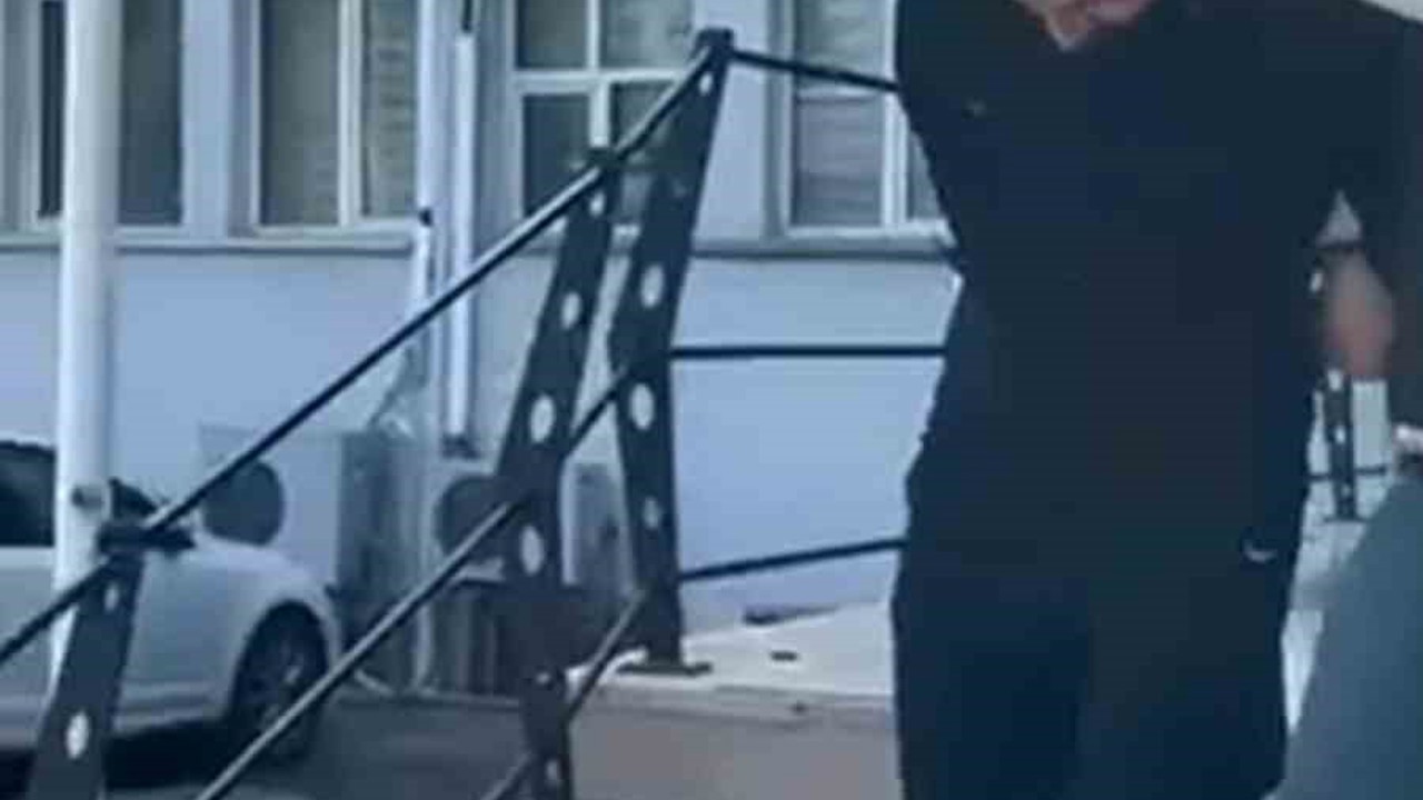 Bursa’da 84 yıl 6 ay kesinleşmiş hapis cezası bulunan hırsızlık hükümlüsü yakalandı
