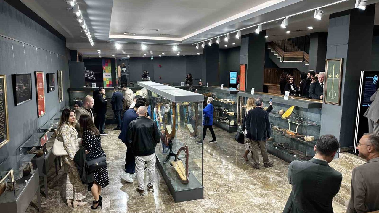 Türk Müziği Müzesi kapılarını açtı
