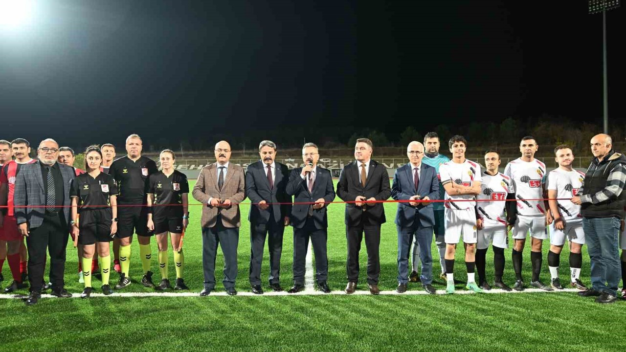 ESOGÜ Stadyumu’nun yenileme çalışmaları tamamlandı
