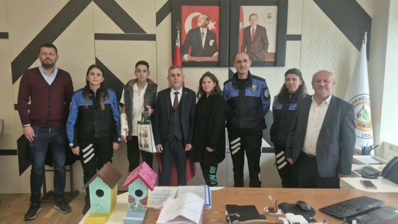 Kuş evleri Kütahya Orman Bölge Müdürlüğü’ne teslim edildi
