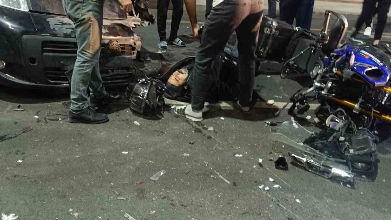 Batman’da zincirleme kaza: 6 kişi yaralandı
