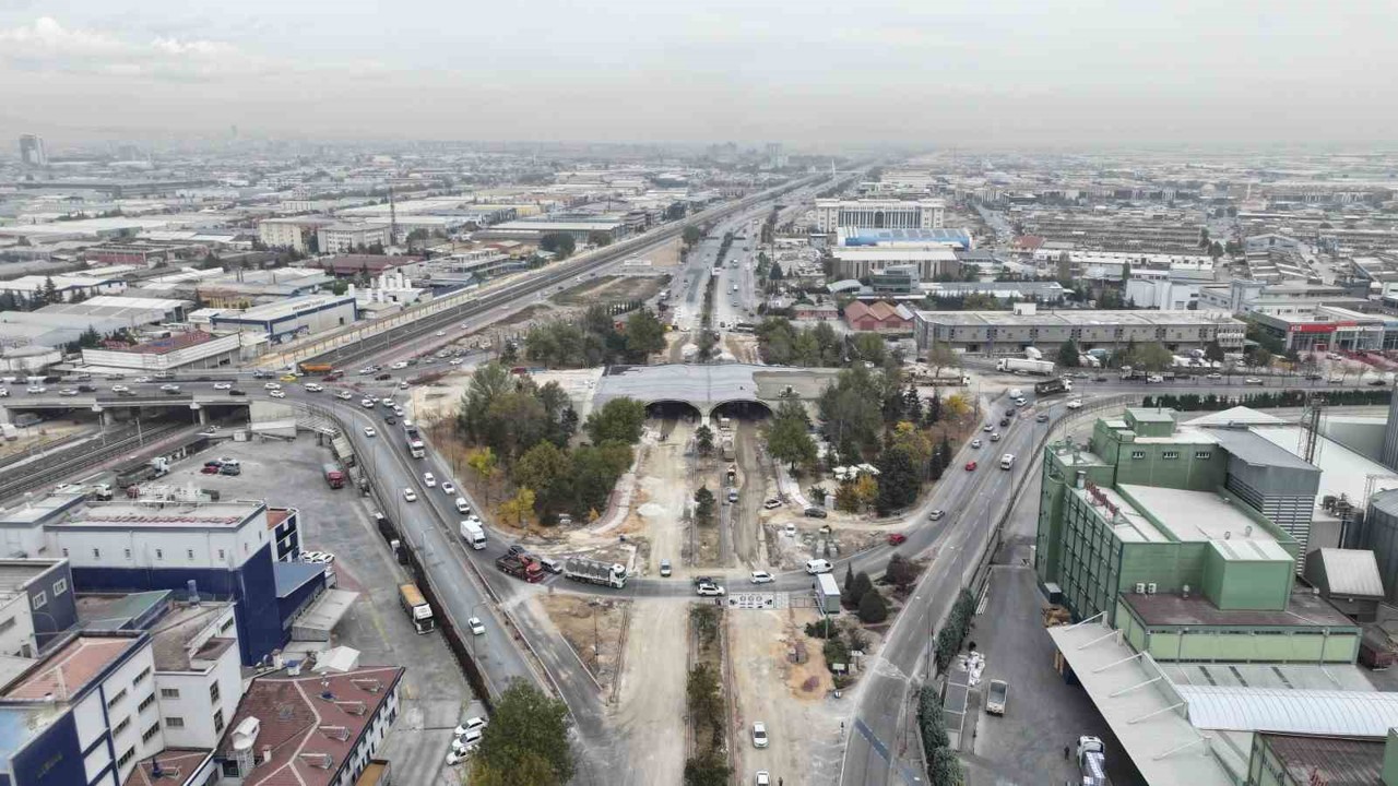 Başkan Altay: "Marangozlar Köprülü Kavşağının Ankara yolu kısmını 3 Kasım’da trafiğe açacağız"
