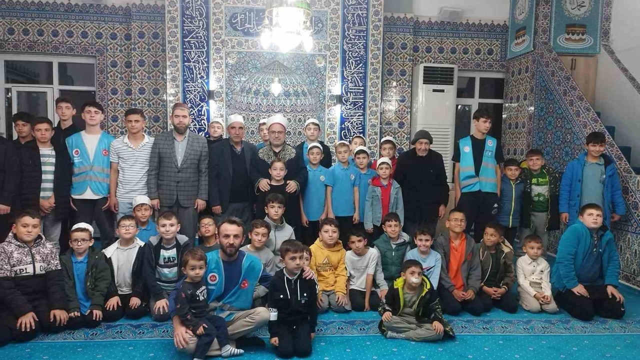 Emet’te "Çocuklarımız ve Gençlerimiz Ailece Camide Buluşuyor" temalı etkinlik
