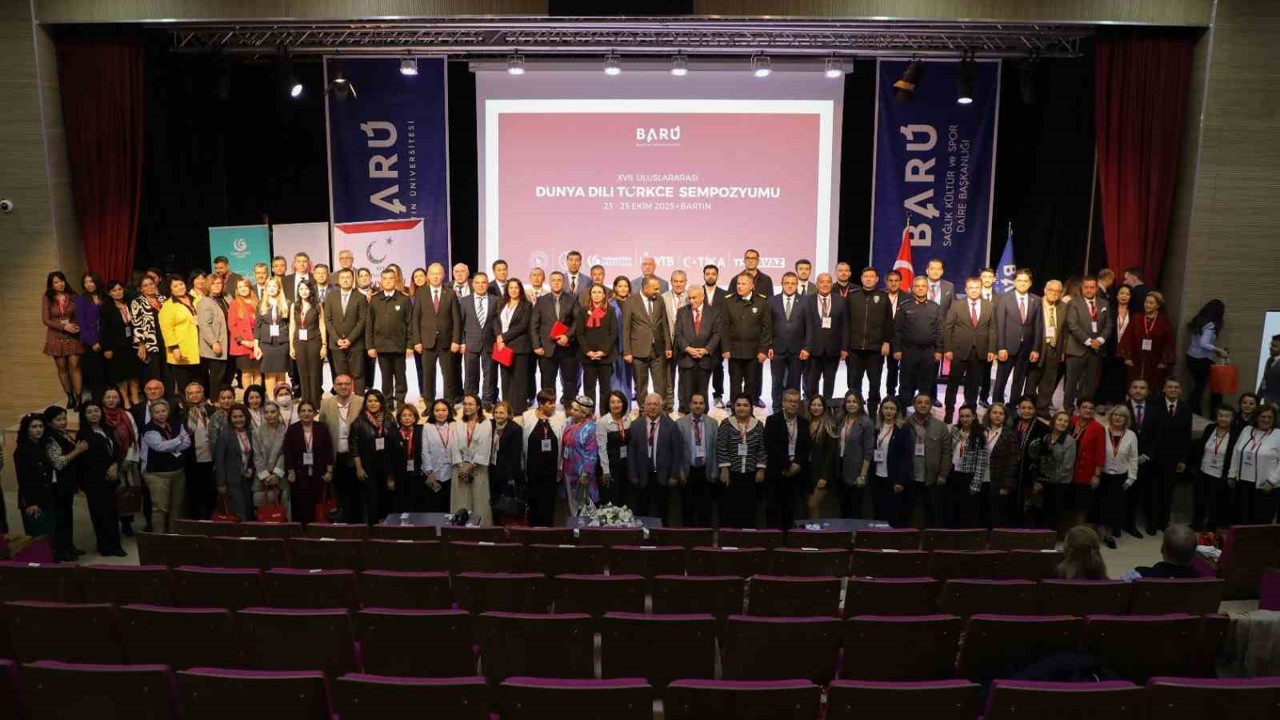 BARÜ ev sahipliğinde "17. Uluslararası Dünya Dili Türkçe Sempozyumu" başladı
