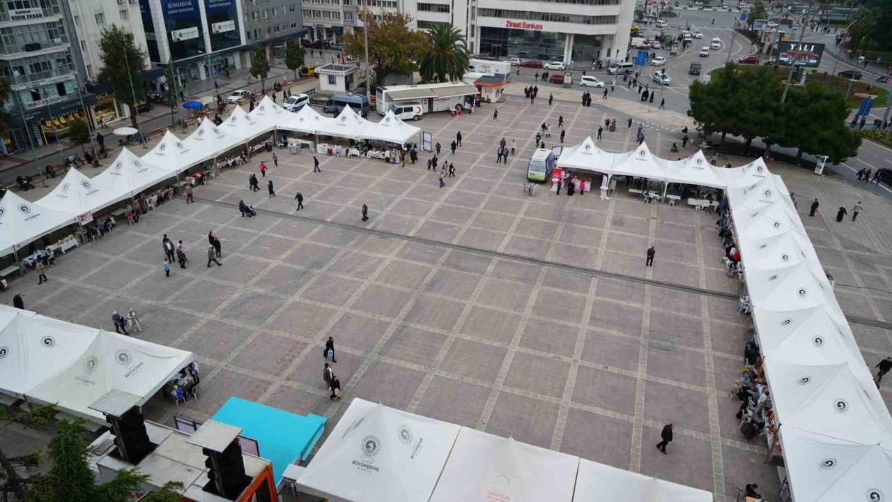Samsun’da kadın eliyle üretilen ürünler görücüye çıktı
