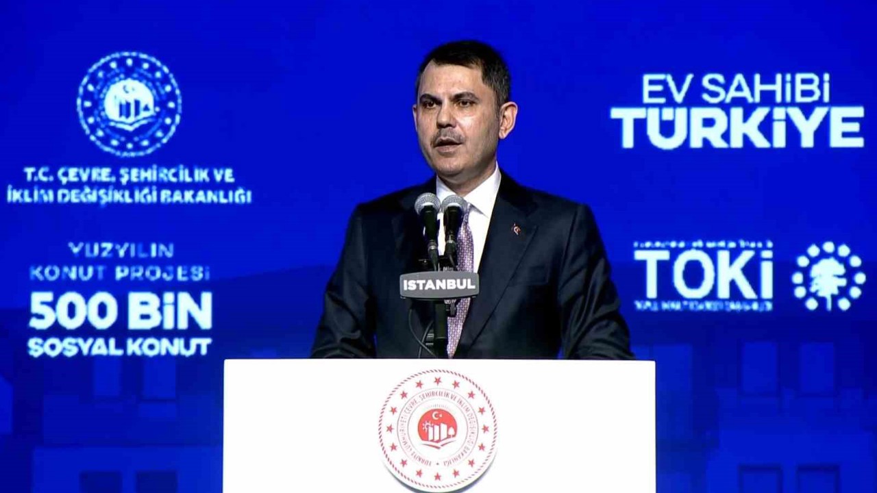 Bakan Kurum: "Verdiğimiz söz basit bir söz değildir. Bu söz, deprem bölgesinde günde 550 konut inşa eden tecrübenin sözüdür"
