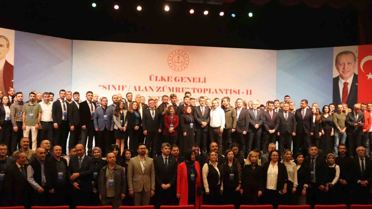 Milli Eğitim Bakanı Tekin: "1 milyon 250 bin öğretmenimizi dinledik, bunlara çözümler oluşturduk"
